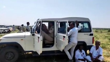 Video: वृद्ध की लाठी से वार कर की हत्या, 2 दिन बाद मिला शव