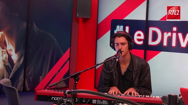 LIVE - Tamino interprète Indigo Night dans #LeDriveRTL2 (26/09/22)