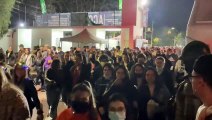Miles de personas ingresan a la fuerza a recital de Daddy Yankee en Chile