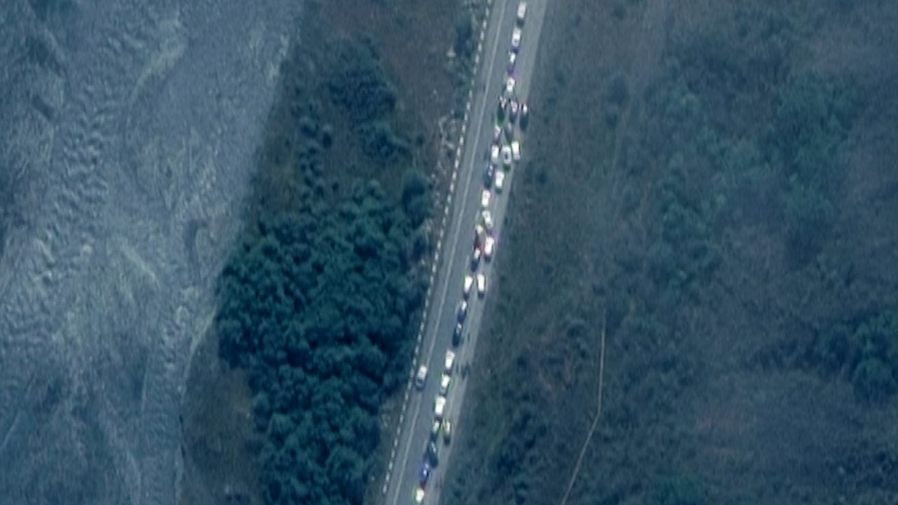 Plus de 20 km de bouchon à la frontière géorgienne, les Russes fuient toujours la mobilisation militaire