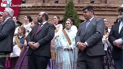 Lambán dice que no quitará tierras para renovables mientras destroza la sierra de Teruel