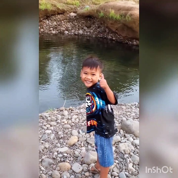 Lagi jalan jalan ke tempat pemandangan