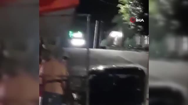 Son dakika haberi: Meksika'da aşırı hız yapan araç defalarca takla attı: 1 ölü, 1 yaralı