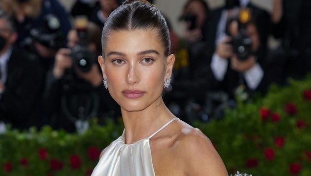 Hailey Bieber verrät, ob sie Justin Bieber von Selena Gomez „gestohlen“ hat