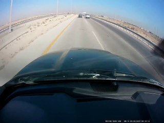 سرعة جنونية على طريق «الجبيل – الظهران» والمرور يتفاعل (فيديو)