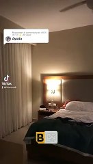 L'ouragan fiona frappe l'hôtel pendant ses vacances - Buzz Buddy