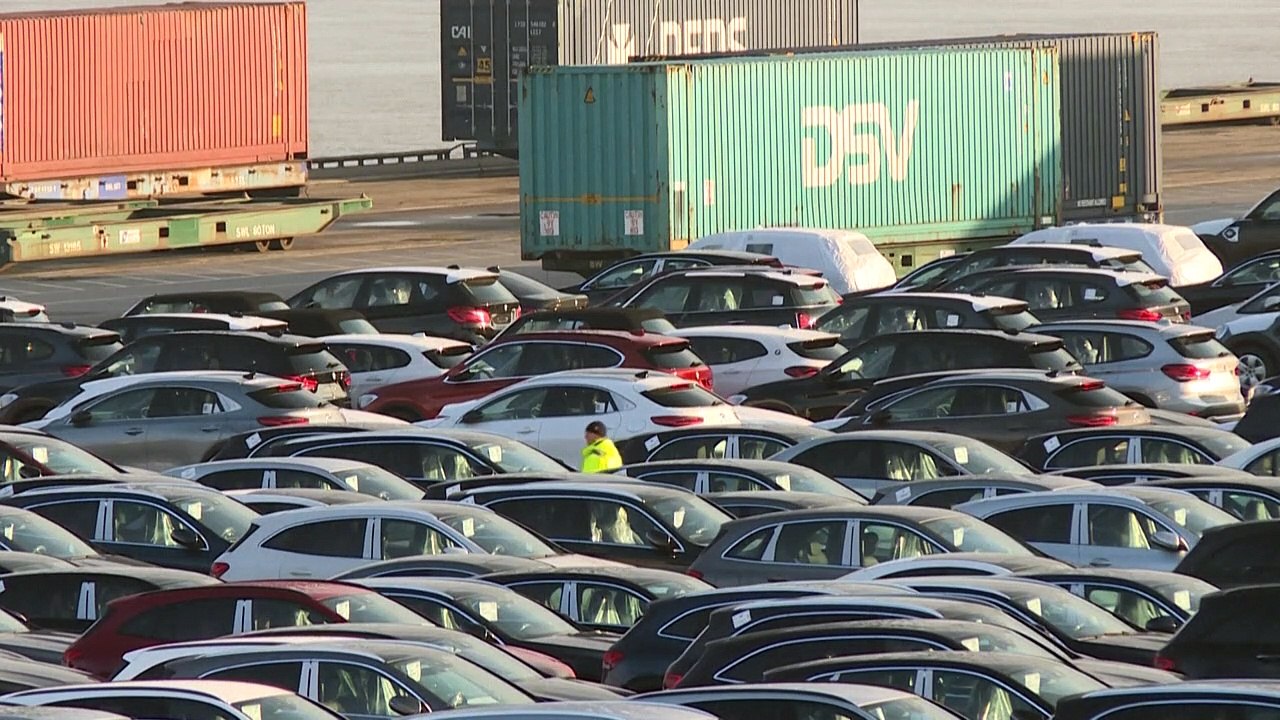 Institute erwarten 2023 Rezession in Deutschland