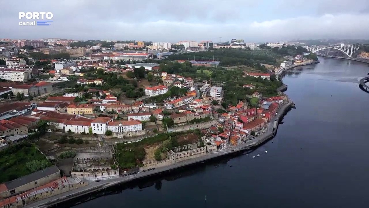 Caminhos da História -  "Uma Santa de...Barbas"