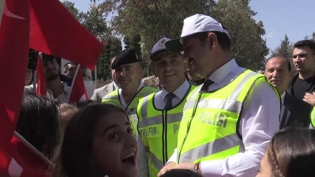 ŞANILURFA - Yayalara öncelik duruşu, hayata saygı duruşu kampanyası