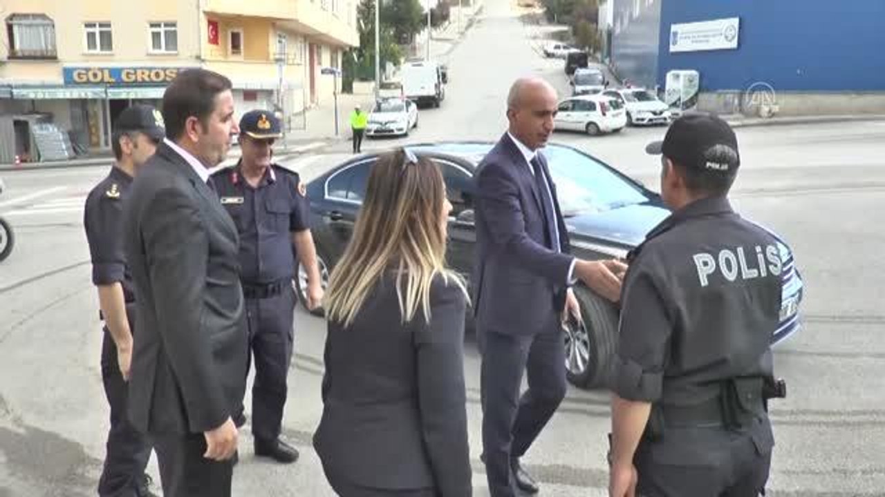Ankara haberleri: Gölbaşı'nda "Yayalara Öncelik Duruşu, Hayata Saygı Duruşu" etkinliği yapıldı