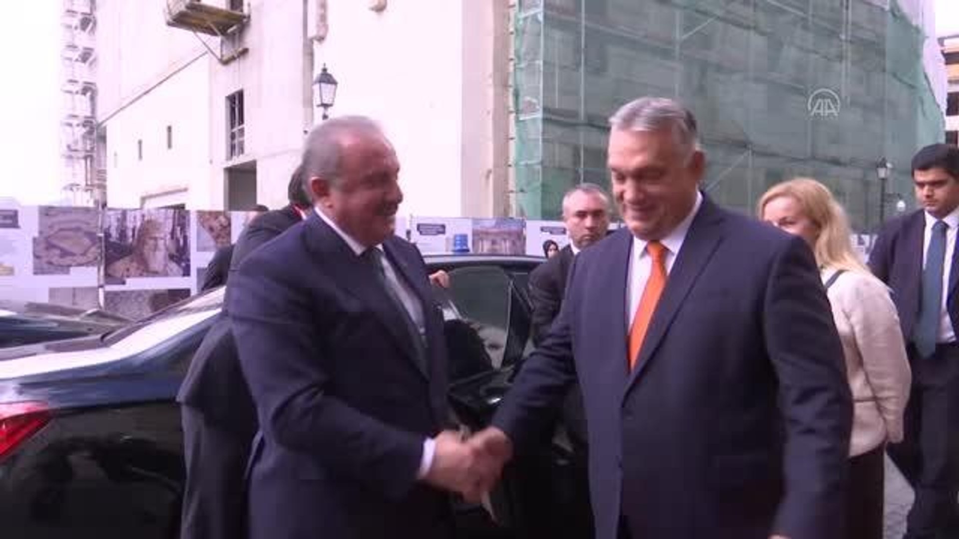 ⁣BUDAPEŞTE - TBMM Başkanı Mustafa Şentop, Macaristan Başbakanı Viktor Orban ile görüştü