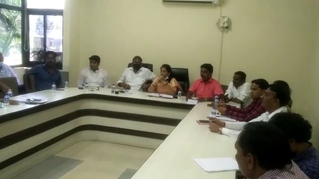 मेला समिति की बैठक में तीखी बहस, 4 एकल निविदा के होंगे फिर से टेंडर