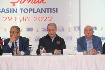 BAKAN AKAR: TSK 140 KİLOMETRE GİRDİ, 16 TERÖRİST MAĞARASINI TAHRİP ETTİ