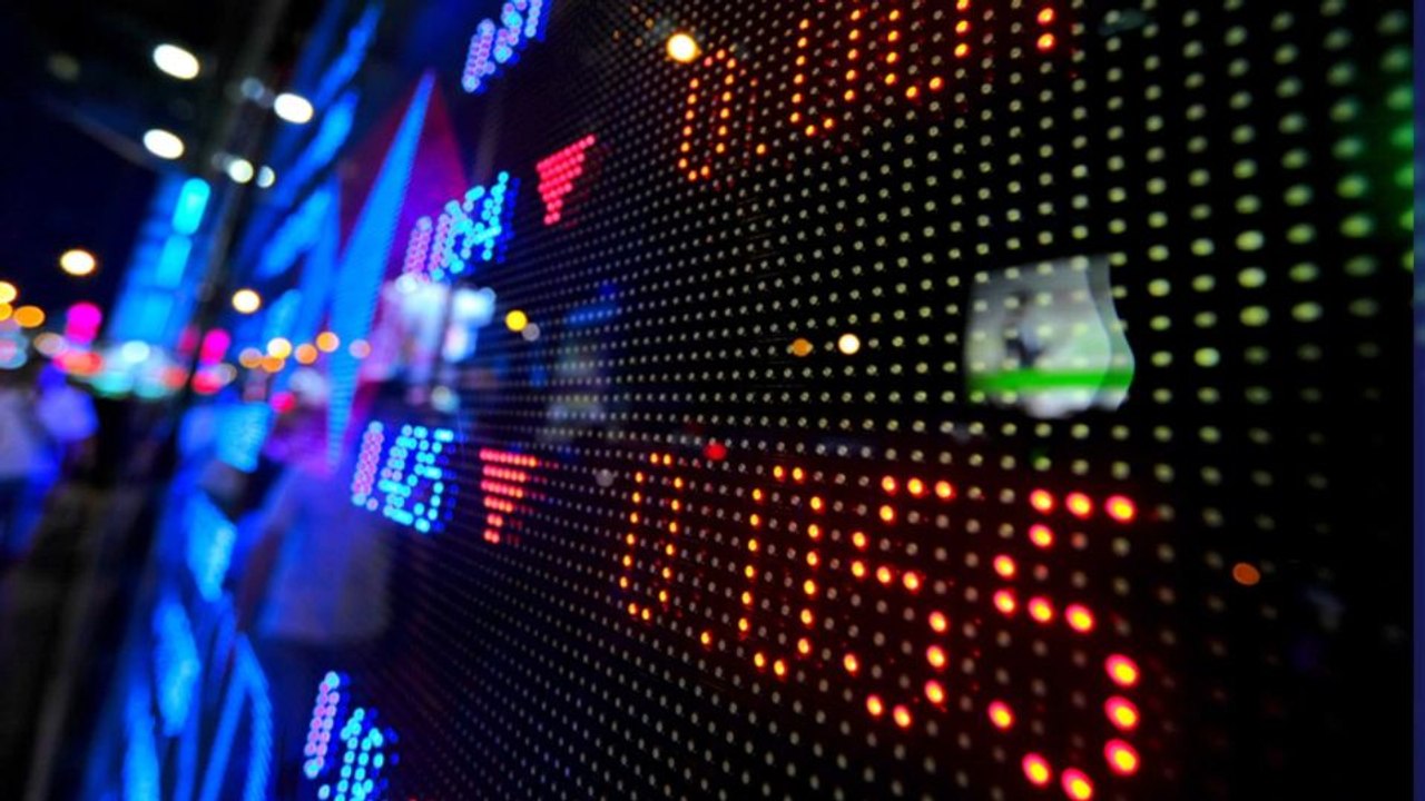 Experten rechnen 2023 mit Wirtschaftseinbruch