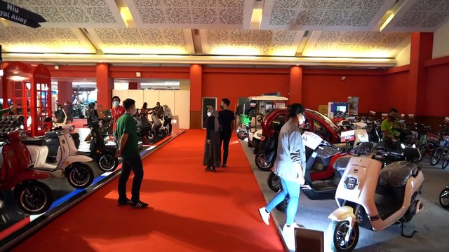 Daftar Motor Listrik Buatan Indonesia Di Bawah Rp 30 juta | Katadata Indonesia