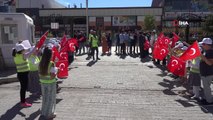 Van haber... Muradiye'de 'Yayalara öncelik, hayata saygı duruşu' etkinliği düzenlendi