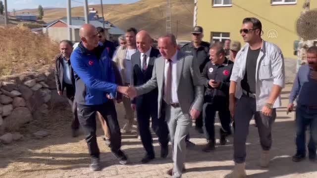 Ardahan haberleri: Ardahan Valisi Öner, depremden etkilenen köylerde incelemelerini sürdürdü