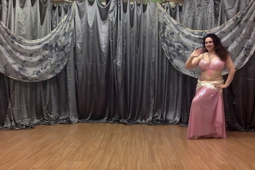 Pakistani  girl hot belly dance Thea tests out her $5 bellydance costume /पाकिस्तानी लड़की हॉट बेली डांस थिया ने अपने बेली डांस कॉस्ट्यूम का परीक्षण किया - इम्प्रोवाइज्ड बेली डांस/فتاة باكستانية رقص شرقي ساخن تختبر ثيا زيها للرقص الشرقي - الرقص الشرقي