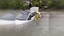 Son dakika haberi... Florida'da sel suları arasında kurtarma operasyonu