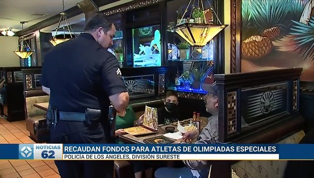 La Policía De Los Ángeles Recauda Fondos Para Atletas De Olimpiadas Especiales