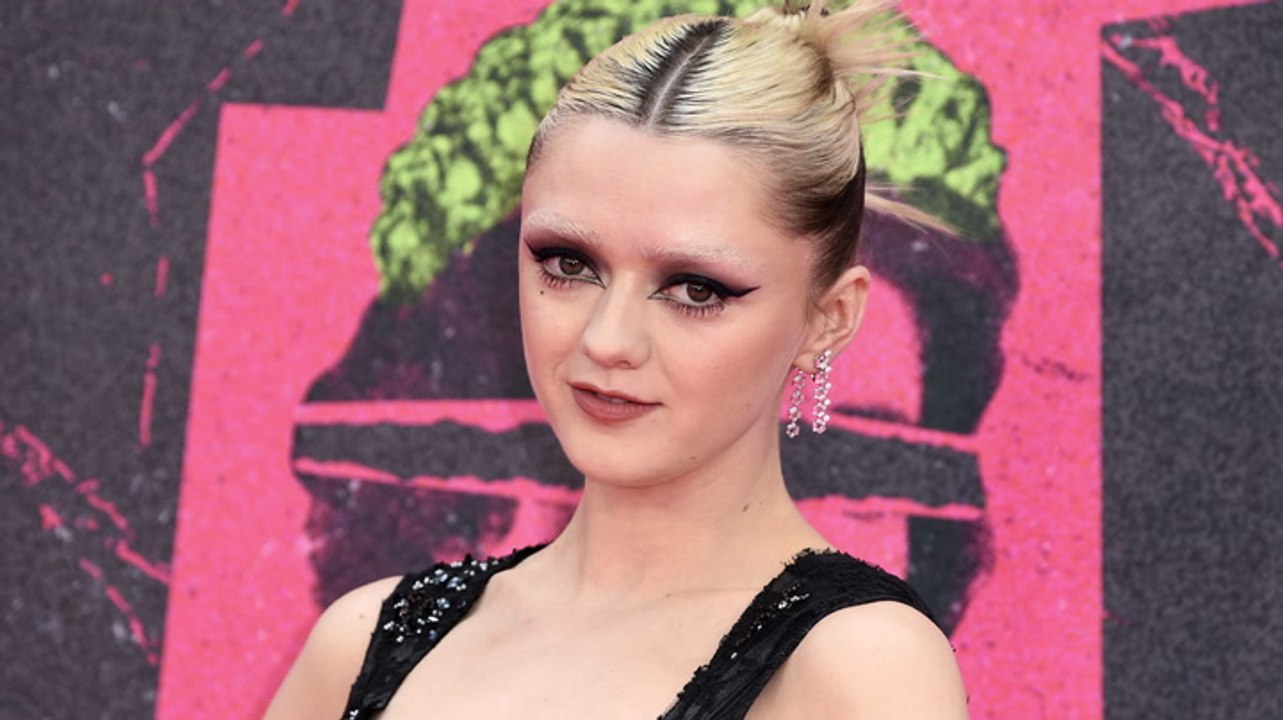 Maisie williams unter tränen: so traumatisch war ihre kindheit