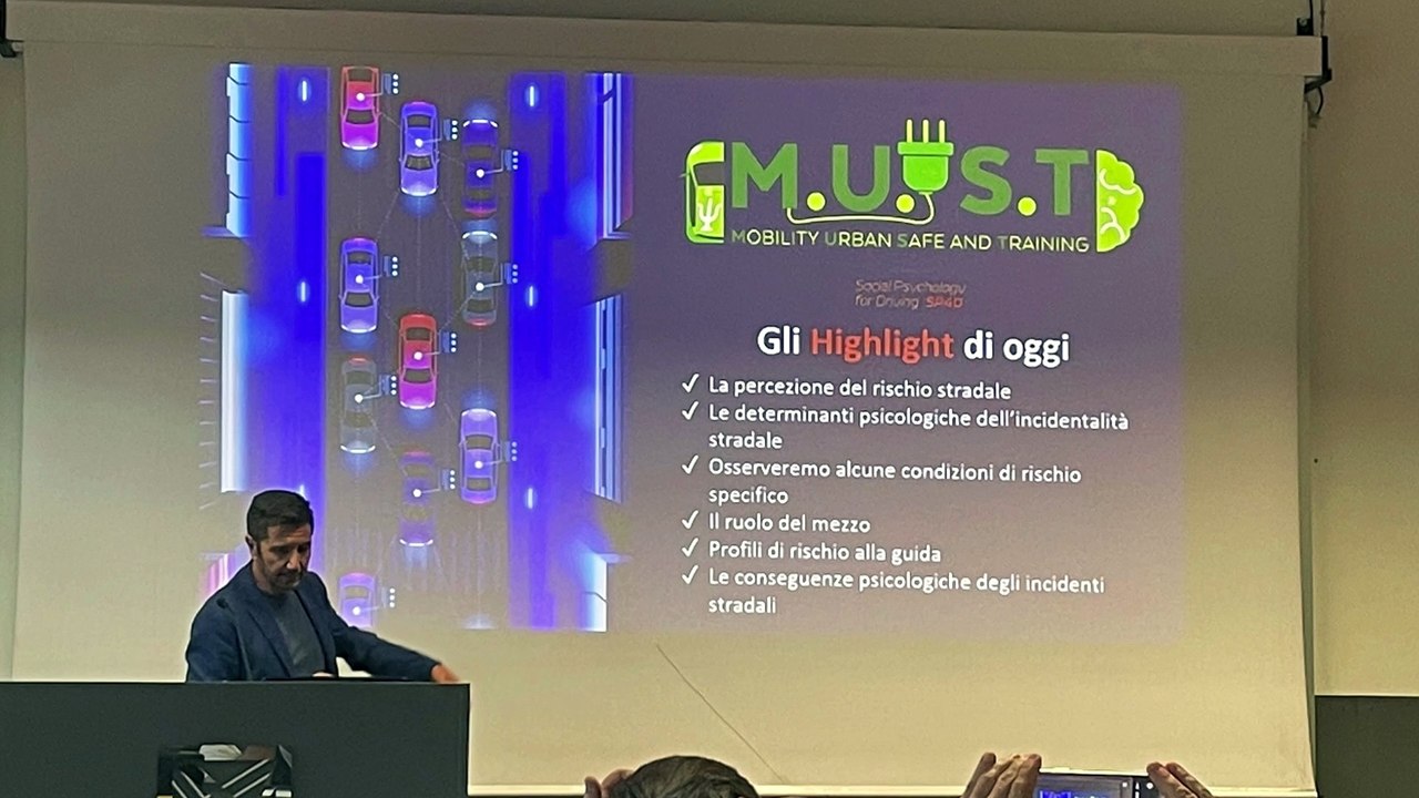 PARLIAMO DI MUST con Andrea Ballini