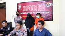 Kapolsek Kawasan Pelabuhan Batam Gelar Konferensi Pers Ungkap Pelaku Penempatan PMI Ilegal