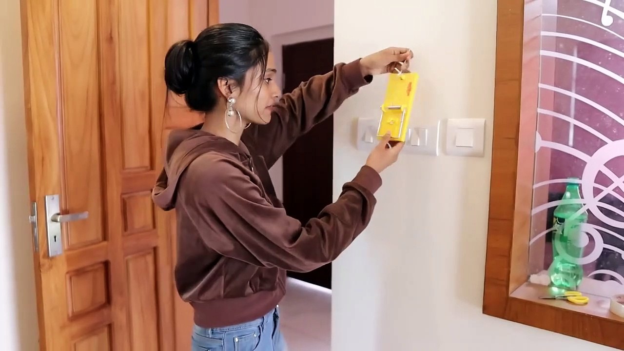 അവൾ SWITCHൽ MOUSE TRAP വെച്ചു  UNBOXINGDUDE l