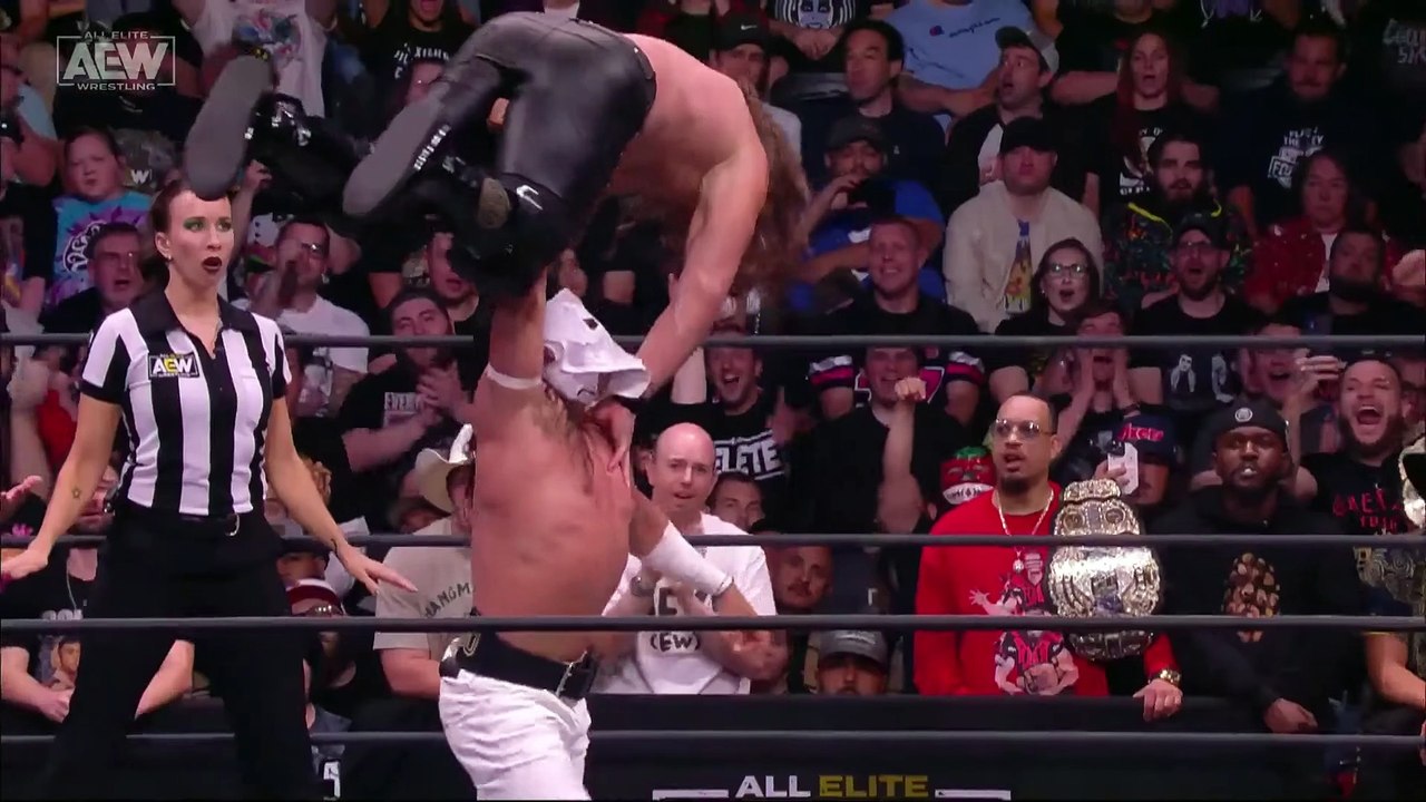 Bandido's One Hand Power Slam and the Longest Standing Suplex | Chris Jericho (c) vs. Bandido | Short Highlights | 2022.09.28