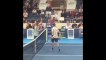 Tennis: Découvrez les images de l'altercation entre Corentin Moutet et Adrian Andreev à la fin de leur huitième de finale du tournoi challenger d'Orléans - L'arbitre est intervenu pour les séparer