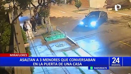 Download Video: Miraflores: delincuentes armados asaltan a tres menores que conversaban en la puerta de una casa