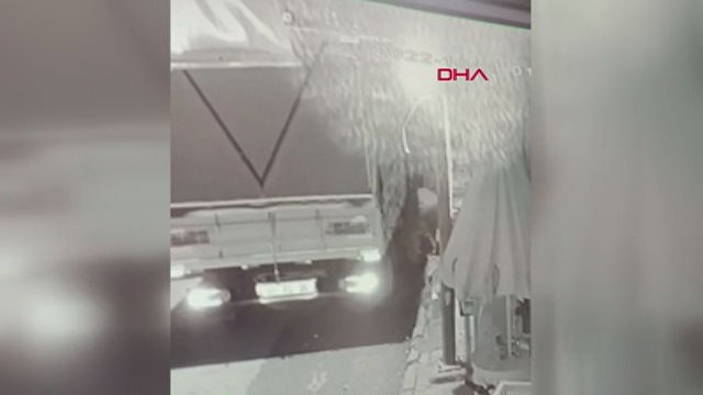 İşyerinden kasa çalan şüpheli, kamera görüntüleriyle yakalandı