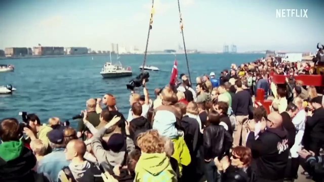 La bande-annonce du film documentaire Crime en eaux troubles, disponible cette semaine sur Netflix