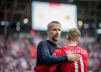 Rose zu Werner: "Junge, du musst auch mal schießen!"