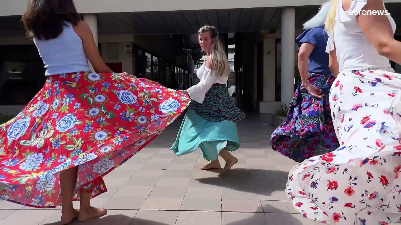 'Wir hoffen auf ein besseres Brasilien.': Ausgewanderte in Portugal