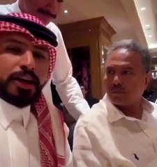محمد عبده يوضح سر تغيير ملابسه في الحفلات