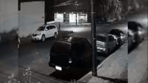 Furto em poucos segundos: vídeo mostra ladrão abrindo e levando Blazer em Cascavel