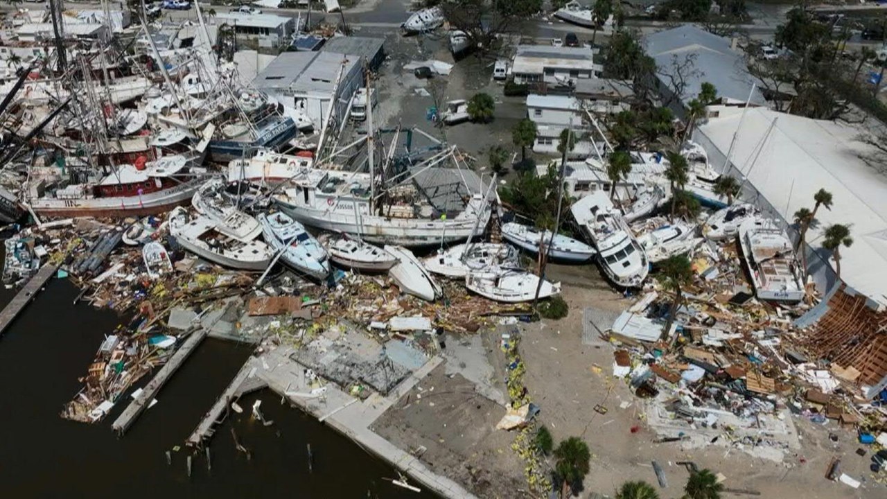 Floride: Fort Myers vue du ciel après le passage de l'ouragan Ian