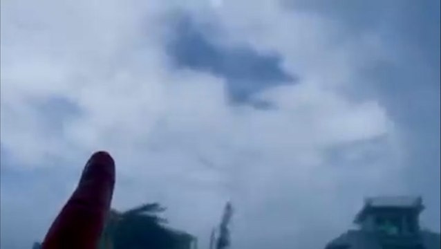 Reed Timmer enters the eye of Hurricane Ian