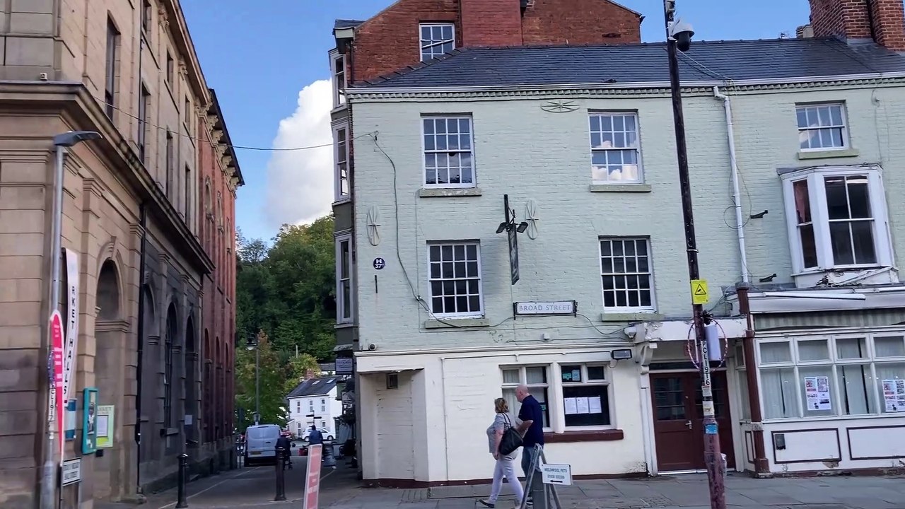 "Don't give up on Welshpool"
