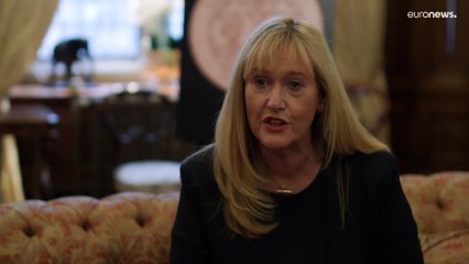 Presentate le prime monete con l'effigie di re Carlo III