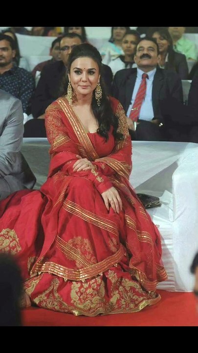 beautiful Preity Zinta Indian actressððððð#bollywood #shortsvideo #shorts #yt_shorts/सुंदर प्रीति जिंटा भारतीय अभिनेत्री tsvideo #शॉर्ट्स #yt_shorts/جميلة بريتي زينتا الممثلة الهندية tsvideo # شورت #yt_shorts