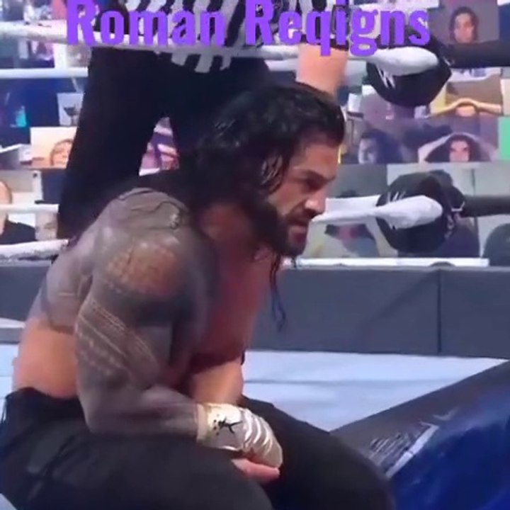 Roman_Reigns_fans_club's_