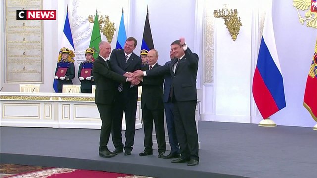 Guerre en Ukraine : Vladimir Poutine a entériné l’annexion de territoires ukrainiens à la Russie