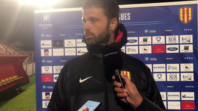 FC Martigues 3-2 Paris: il faut féliciter les joueurs (Grégory Poirier)