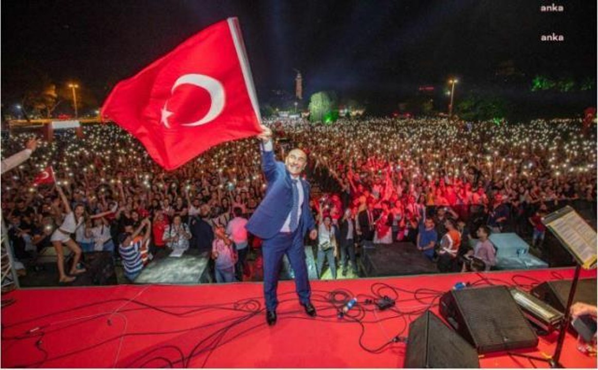 İzmir gündem haberleri... İçişleri Bakanlığı İzmir Büyükşehir Belediye Başkanı Soyer ve Bazı Belediye Yöneticileriyle İlgili Soruşturma İzni Verdi