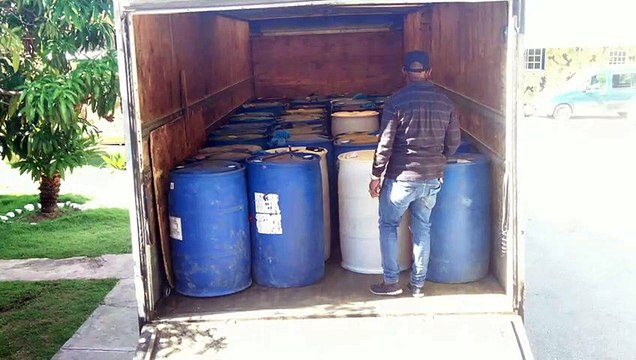 Incautan 2,695 galones de combustible iba a Haití de contrabando