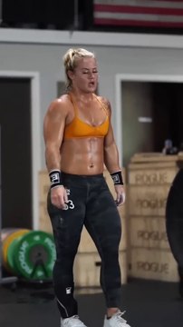 Sunny leon in gym. Look-Dani Elle Speegle Crossfit Motivation __ Crossfit Games __ #shorts/जिम में सनी लियोन। देखो-दानी एले स्पीगल क्रॉसफ़िट प्रेरणा __ क्रॉसफ़िट गेम्स __ #शॉर्ट्स/مشمس ليون في صالة الألعاب الرياضية.