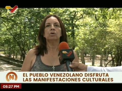 Pueblo disfruta de las expresiones culturales en la ciudad capital