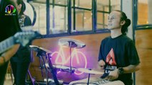 Alvi Ananta-Kalem Wae Aku Bukan Pahlawan [Official Music Video]